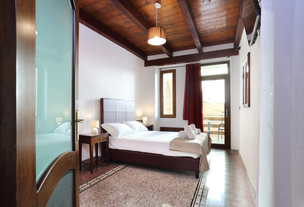 Double B Maison De Charme Bed & Breakfast Alghero